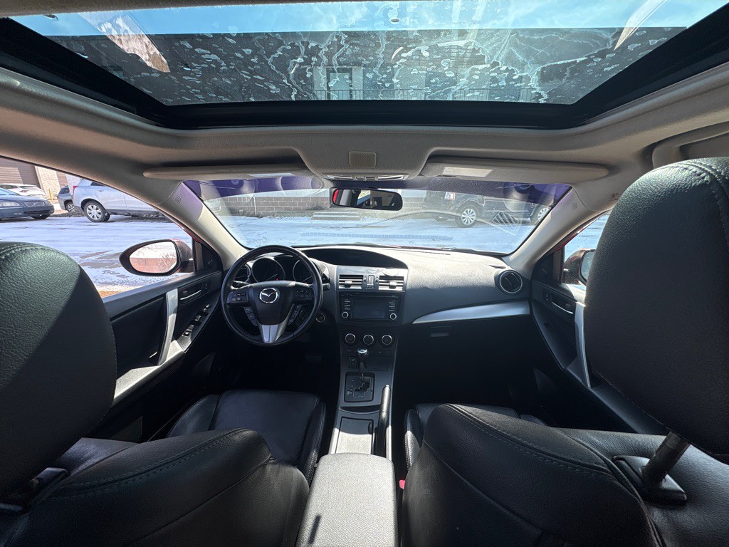 2013 Mazda Mazda3 Image 13