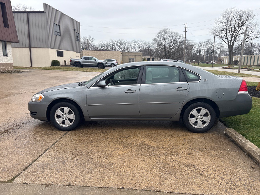 2008 Chevrolet Impala Image 4