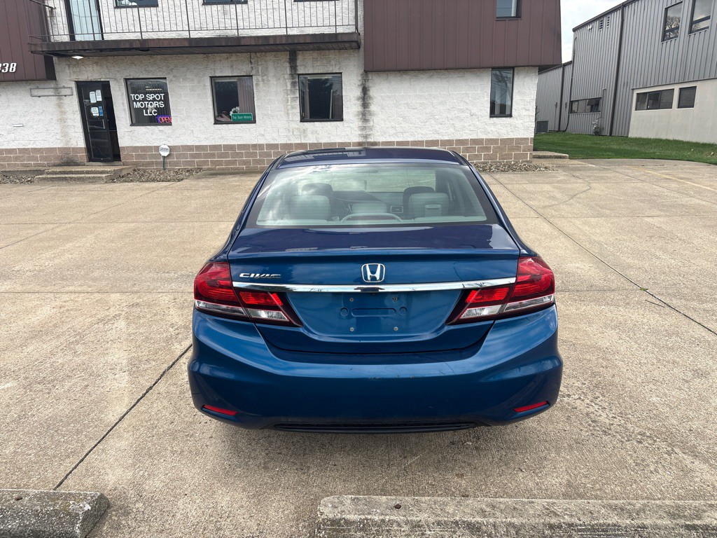 2015 Honda Civic Image 6