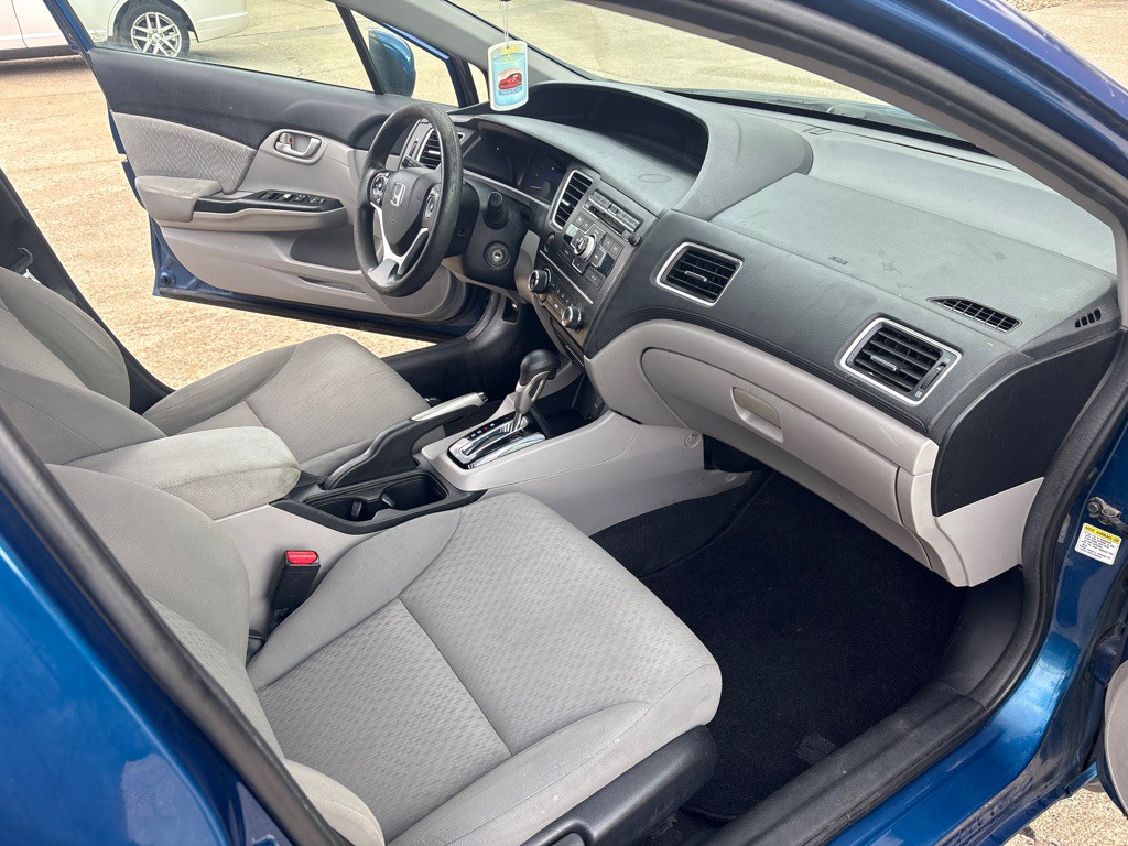 2015 Honda Civic Image 10
