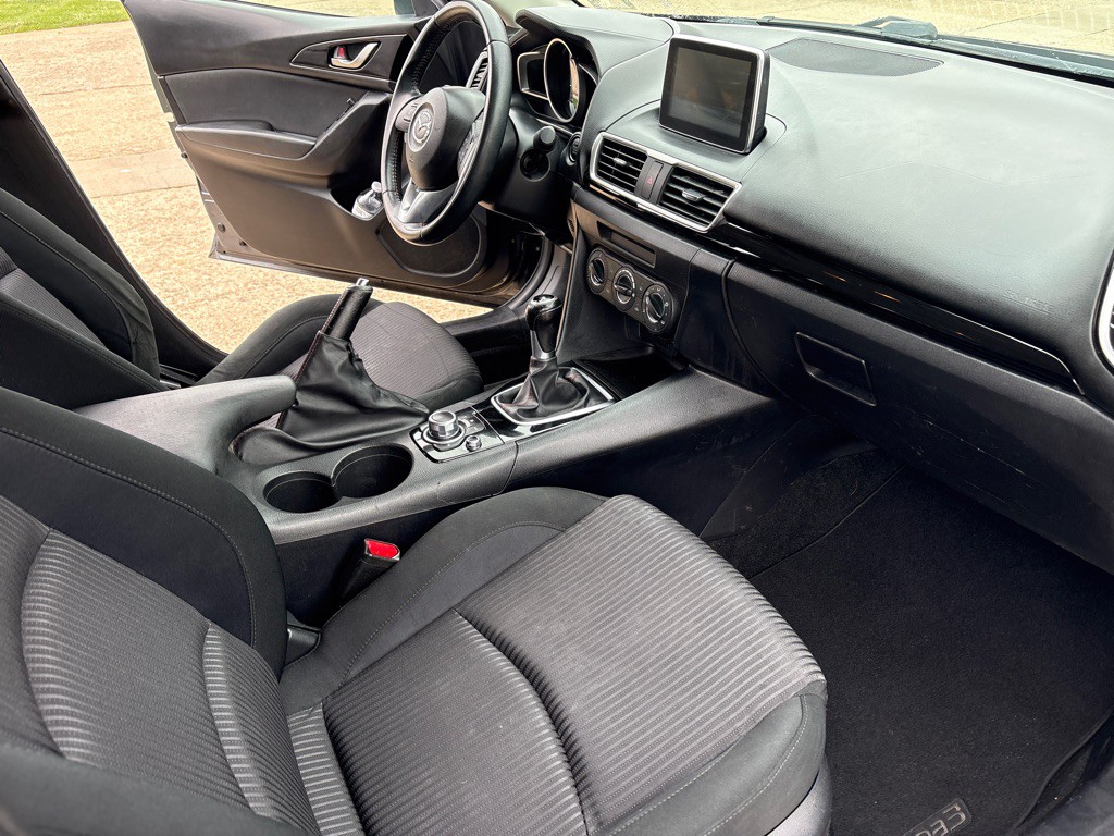 2015 Mazda Mazda3 Image 10