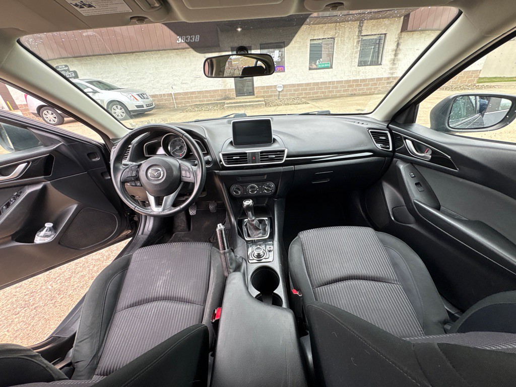 2015 Mazda Mazda3 Image 13