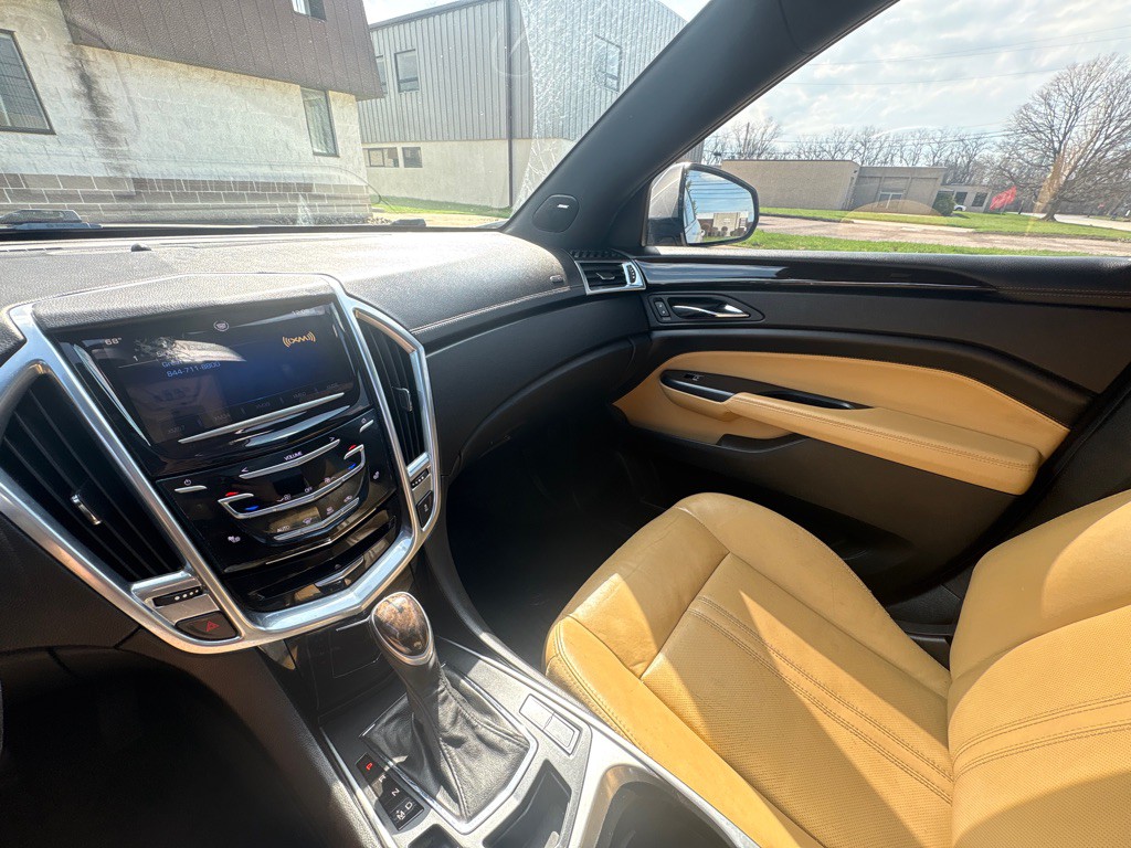 2014 Cadillac SRX Image 15