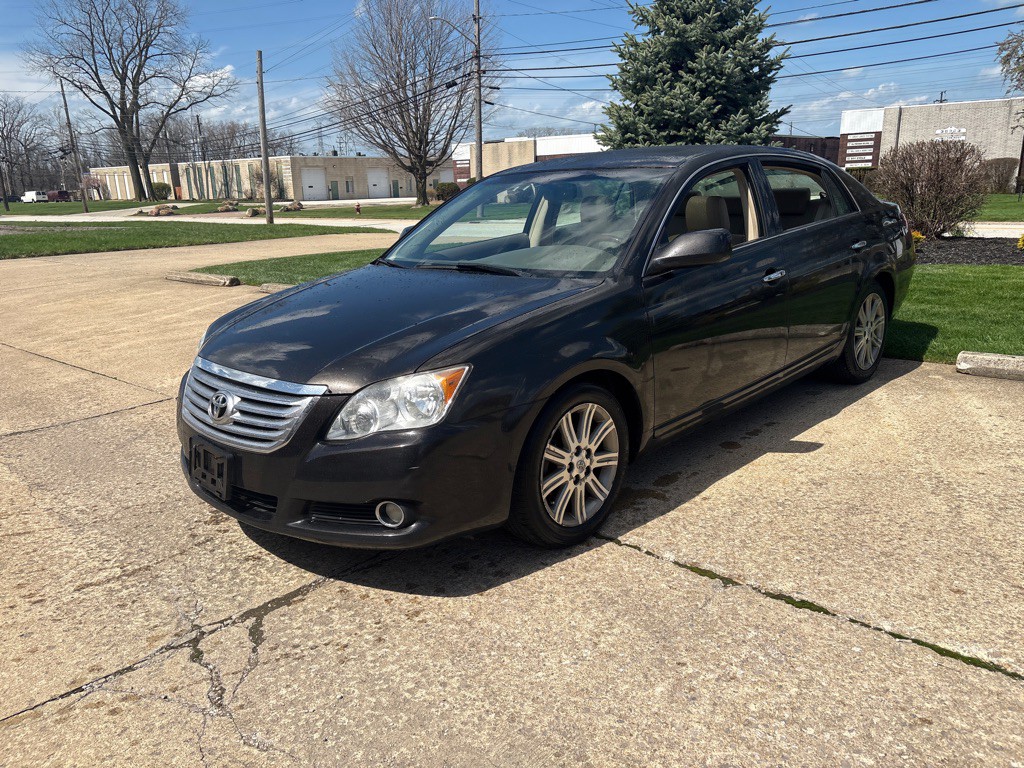 2010 Toyota Avalon Image 3