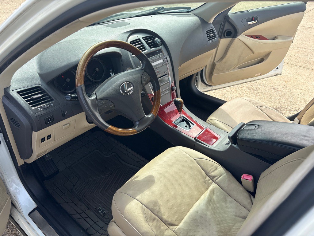 2008 Lexus ES Image 9