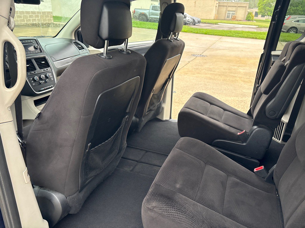 2014 Dodge Grand Caravan Image 11
