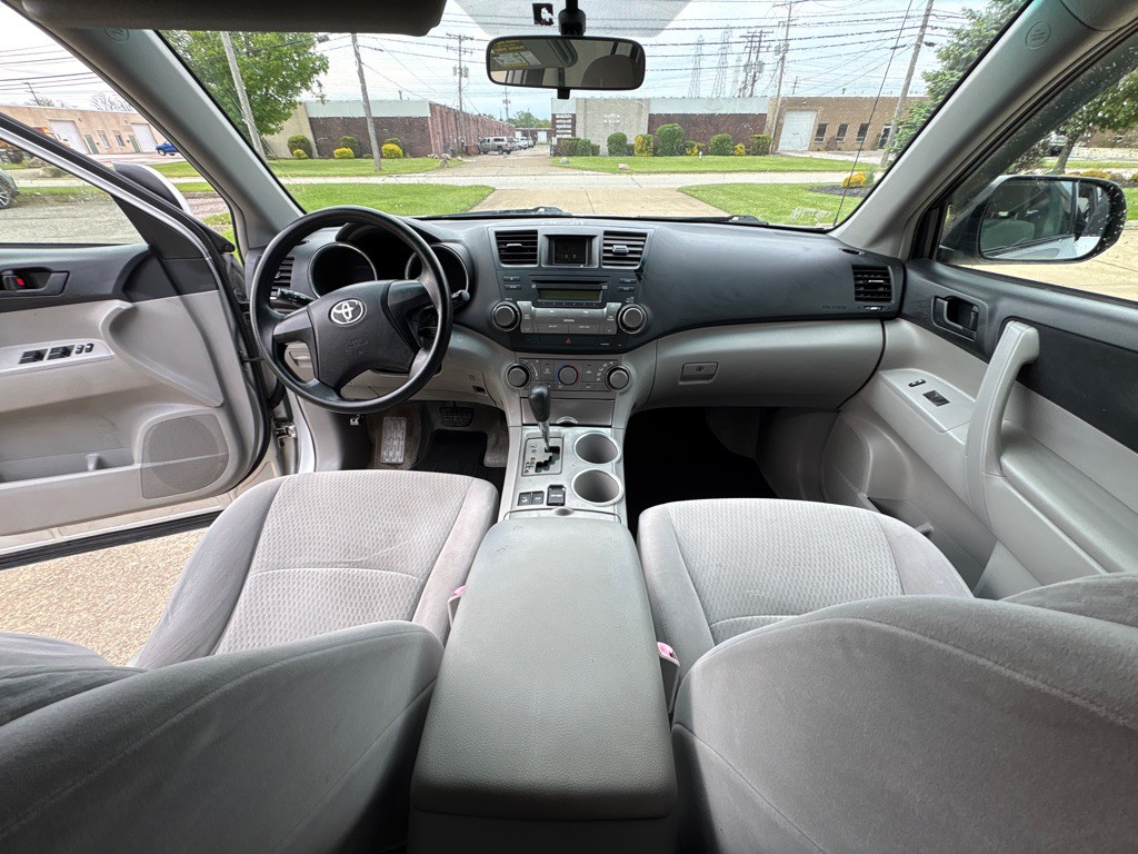2008 Toyota Highlander Image 13