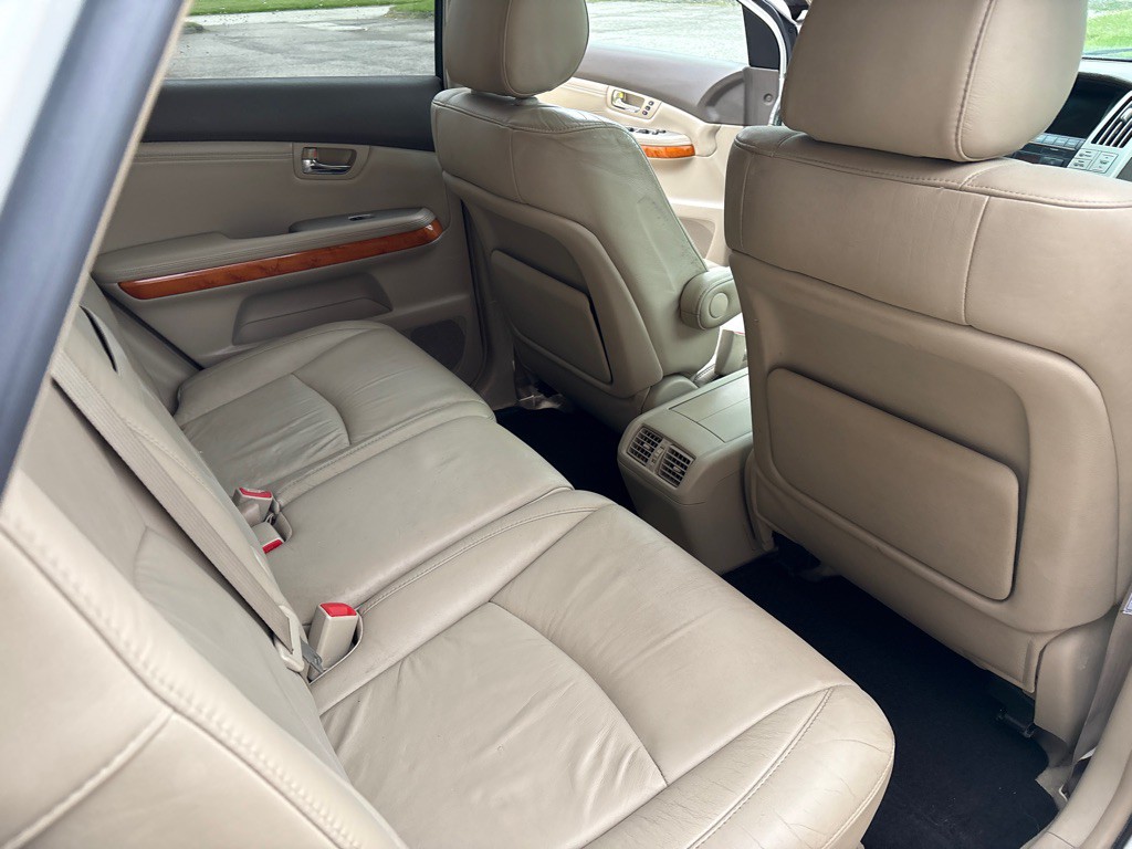 2009 Lexus RX Image 12