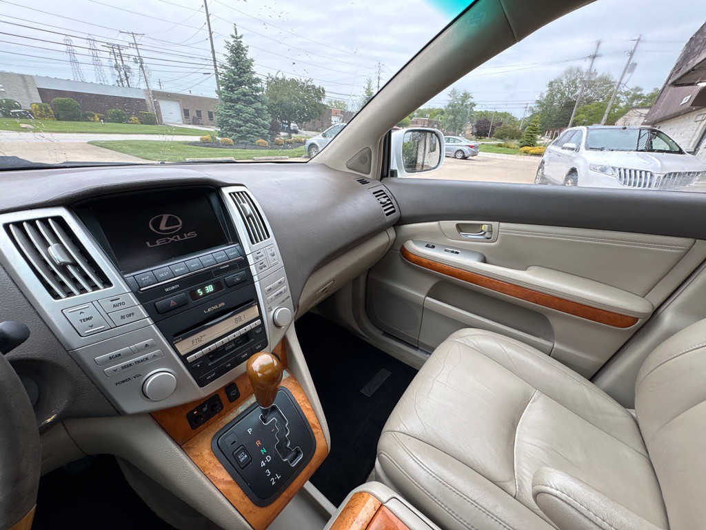 2009 Lexus RX Image 15