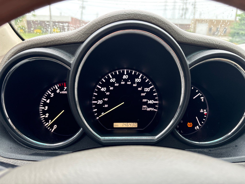 2009 Lexus RX Image 16