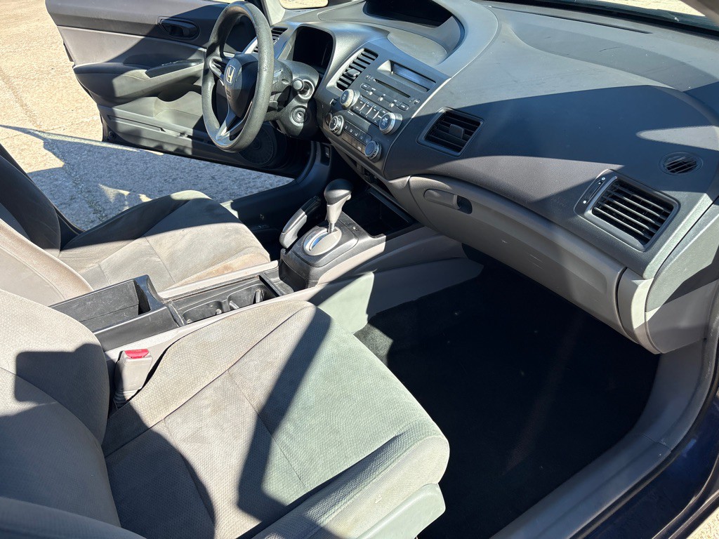 2011 Honda Civic Image 10