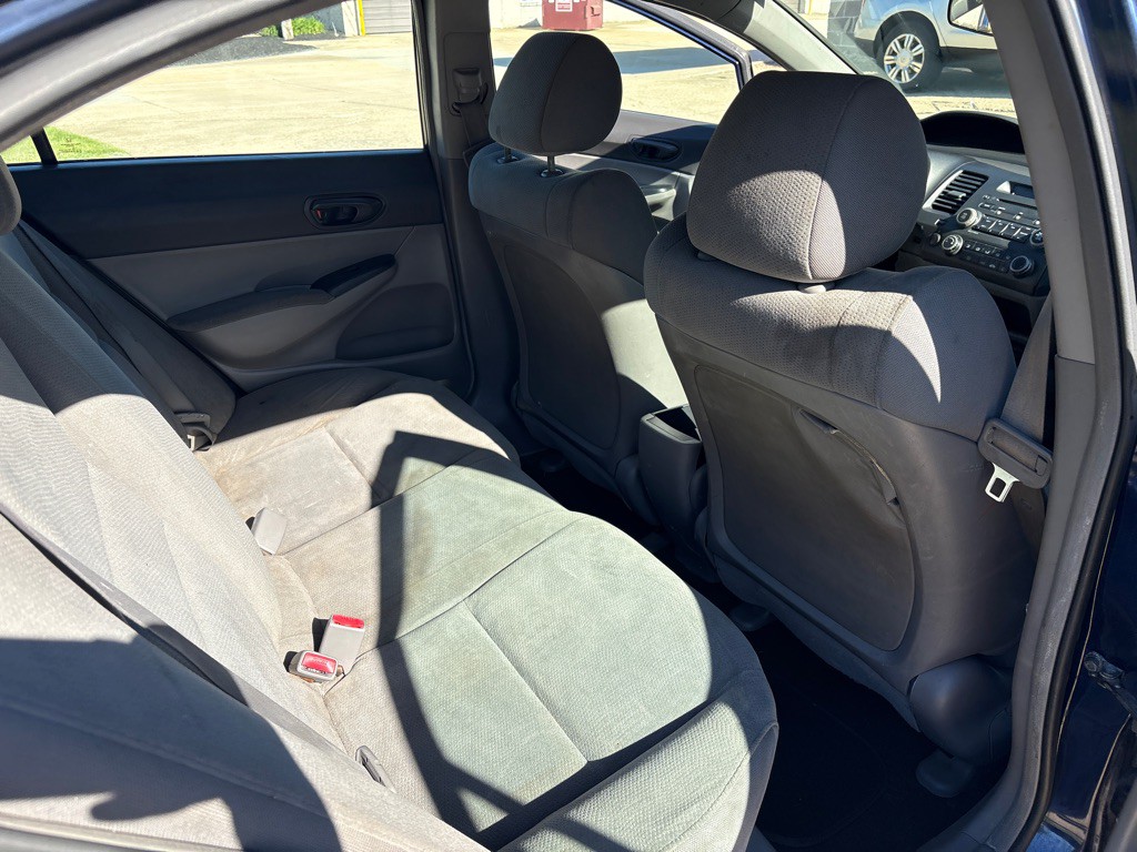 2011 Honda Civic Image 12