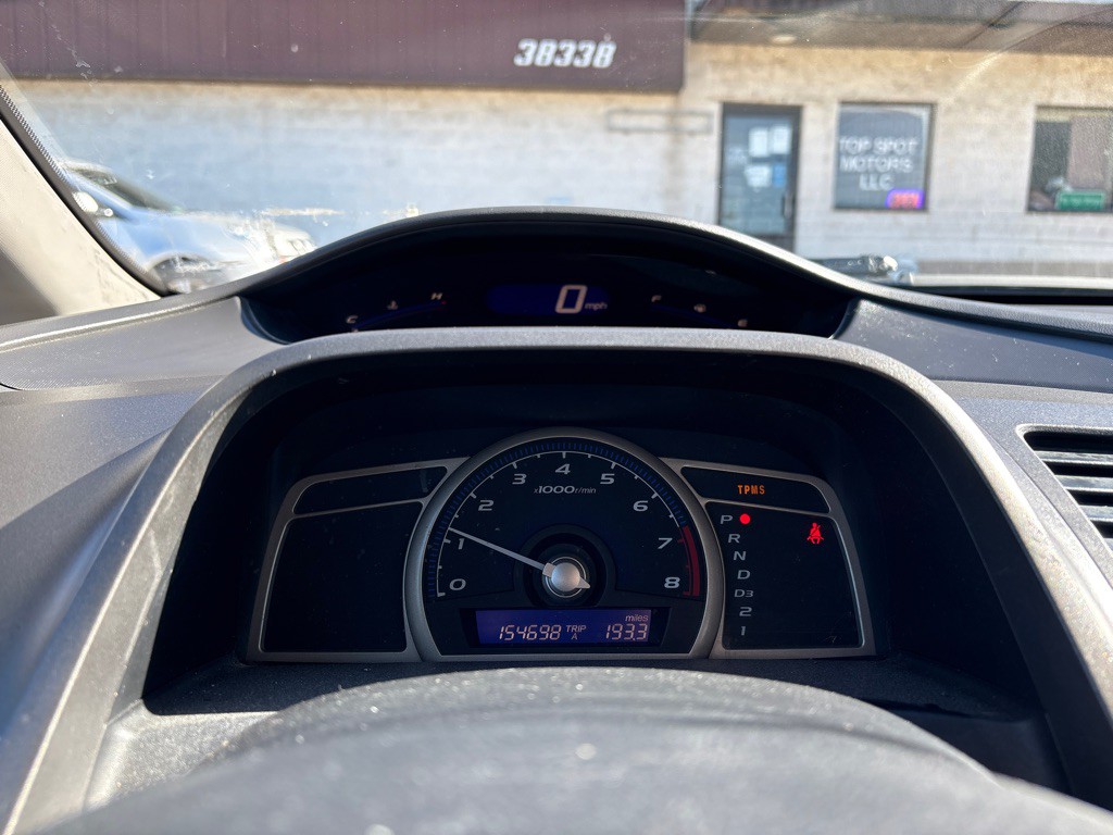 2011 Honda Civic Image 16