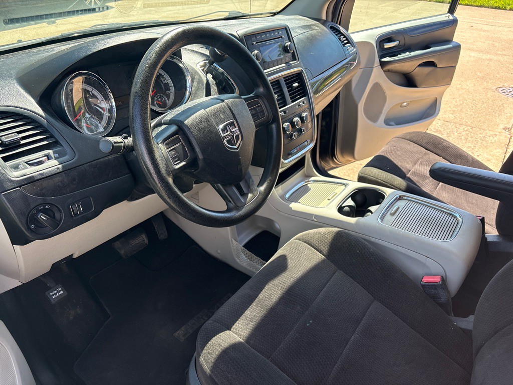 2013 Dodge Grand Caravan Image 9