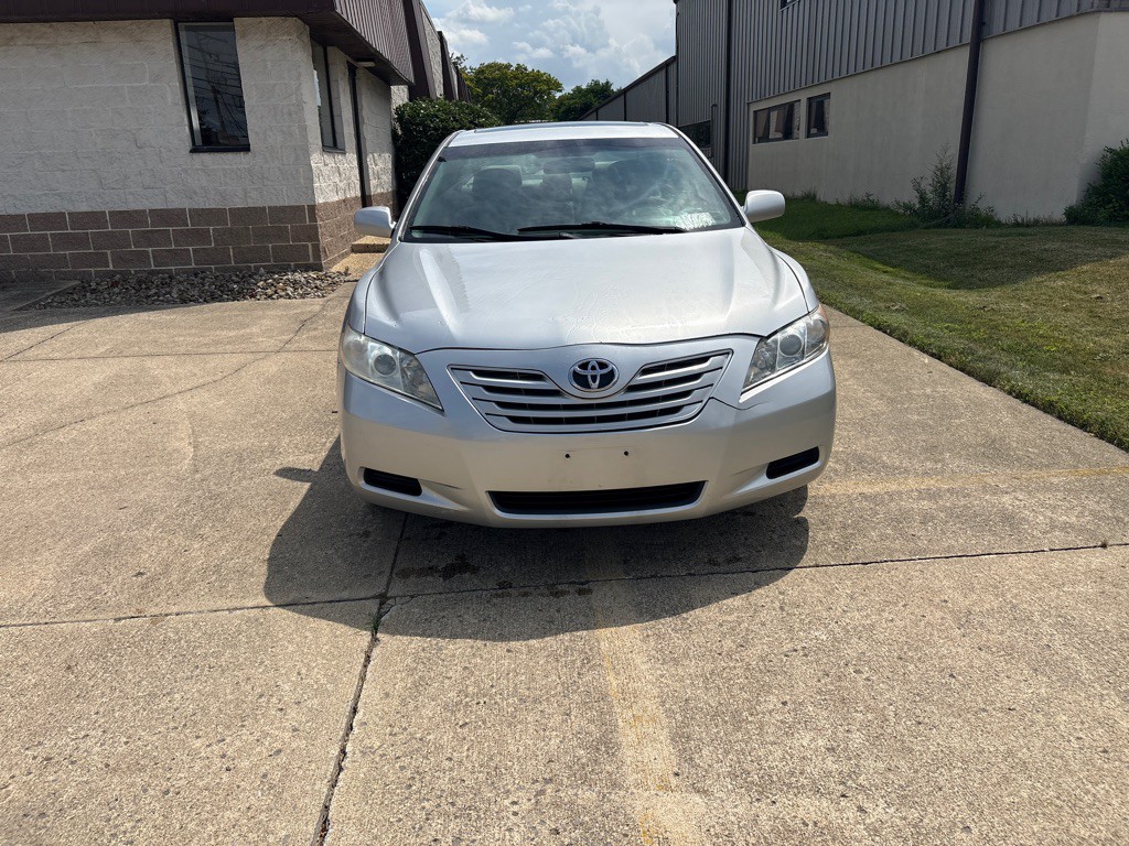 2009 Toyota Camry Image 2