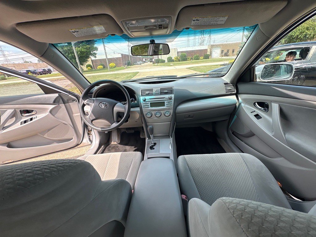 2009 Toyota Camry Image 13