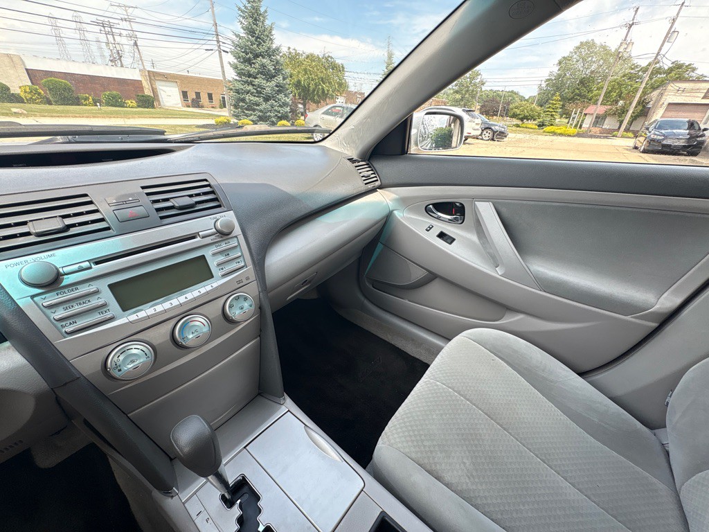 2009 Toyota Camry Image 15