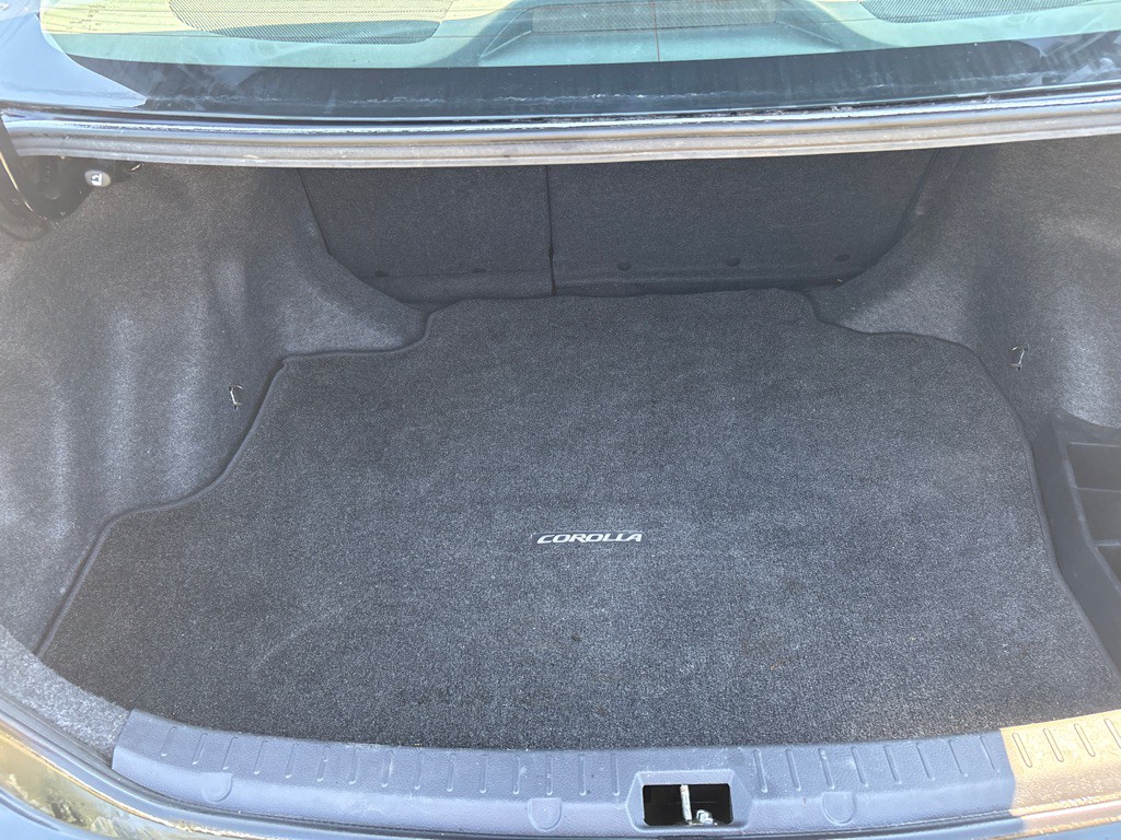 2010 Toyota Corolla Image 14