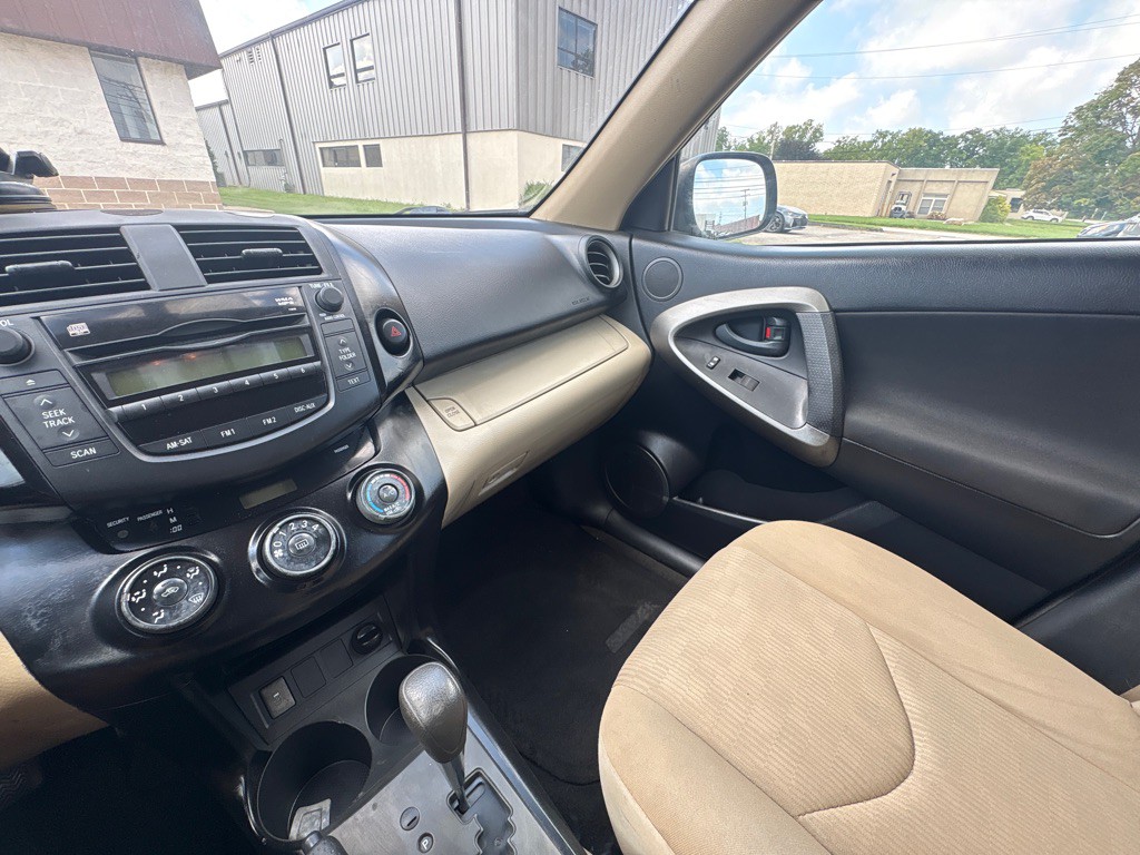 2009 Toyota Rav4 Image 15
