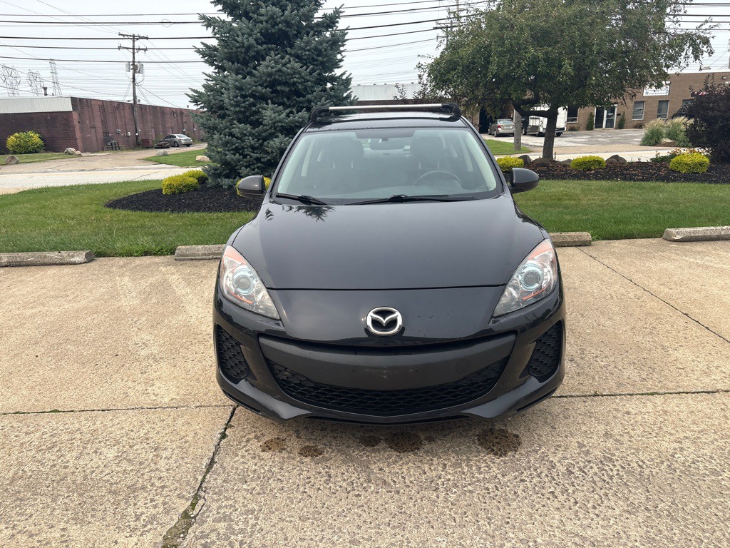 2012 Mazda Mazda3 Image 2