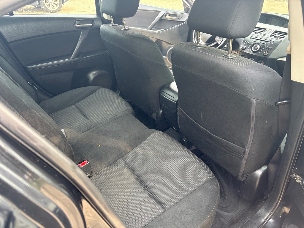 2012 Mazda Mazda3 Image 12