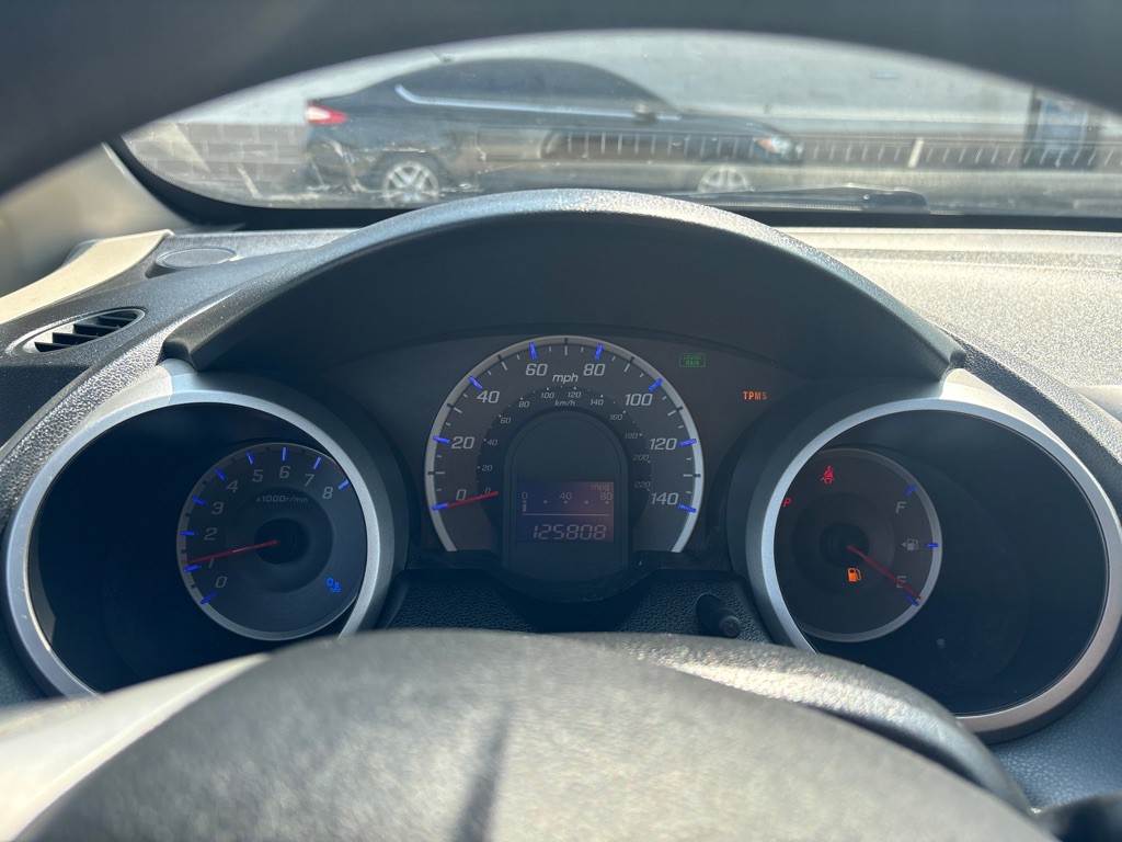2012 Honda Fit Image 16