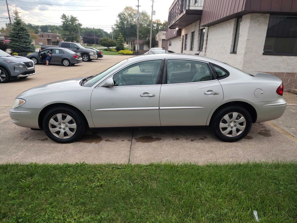 2007 Buick Lacrosse Image 4