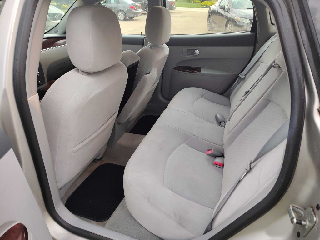 2007 Buick Lacrosse Image 10