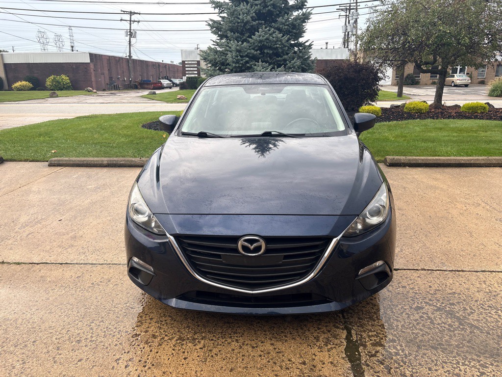 2016 Mazda Mazda3 Image 2