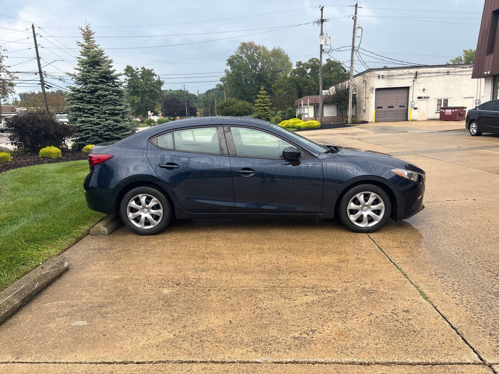 2016 Mazda Mazda3 Image 8