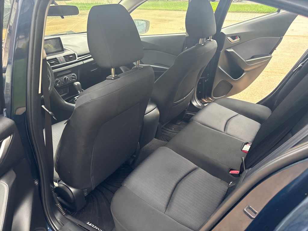 2016 Mazda Mazda3 Image 11