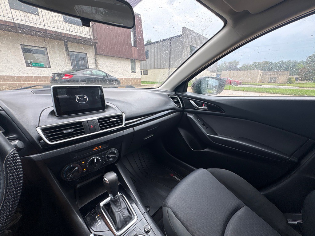 2016 Mazda Mazda3 Image 15
