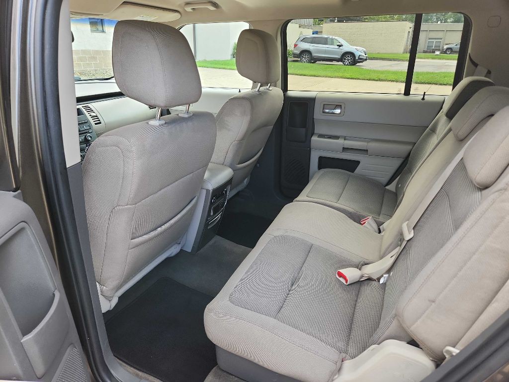 2011 Ford Flex Image 10