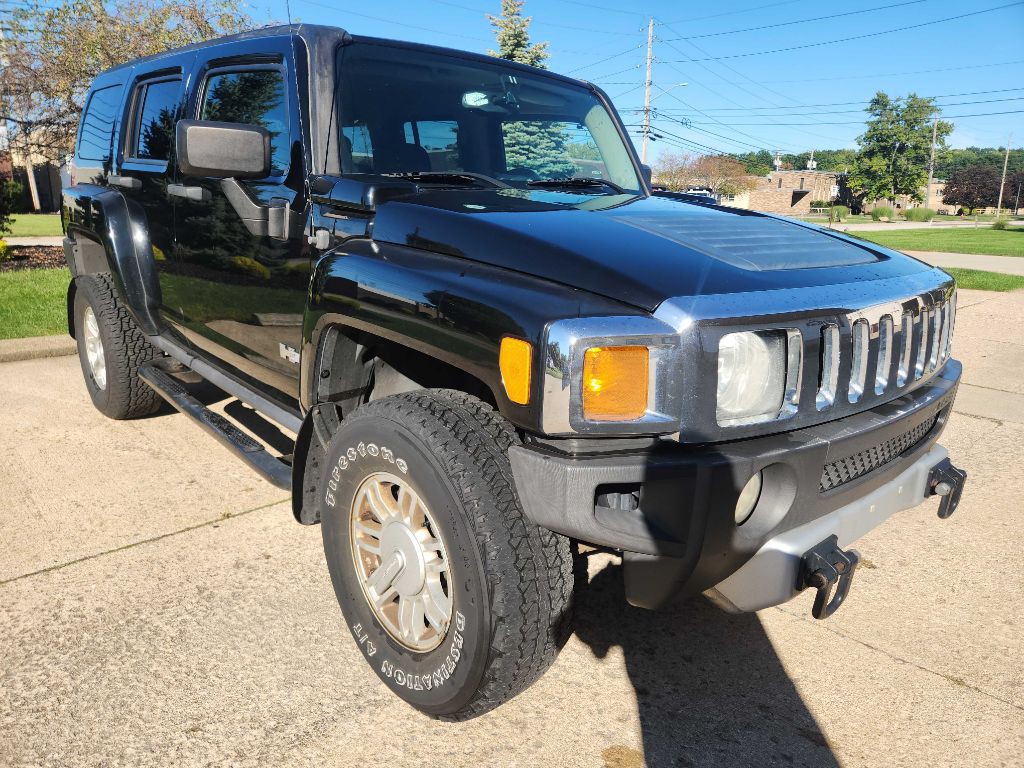 2009 HUMMER H3 Image 1