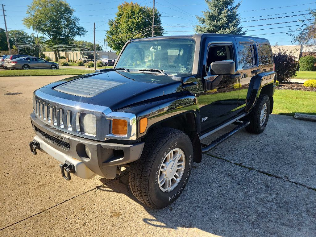 2009 HUMMER H3 Image 3