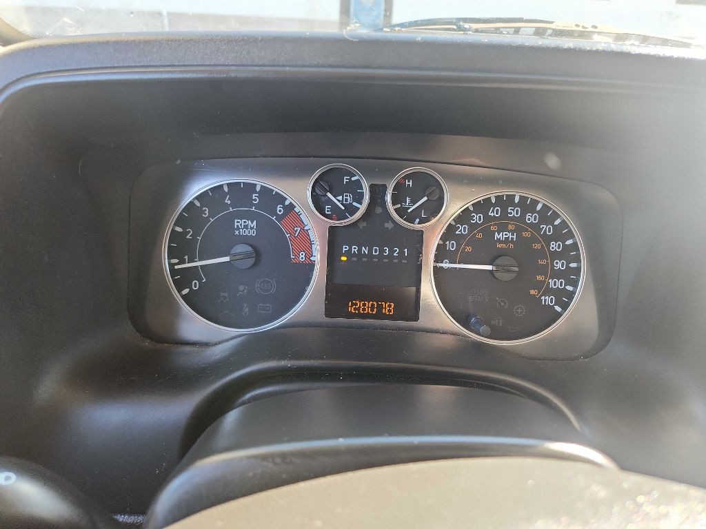 2009 HUMMER H3 Image 15