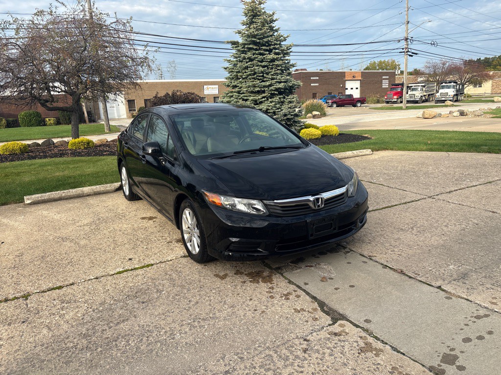 2012 Honda Civic Image 1