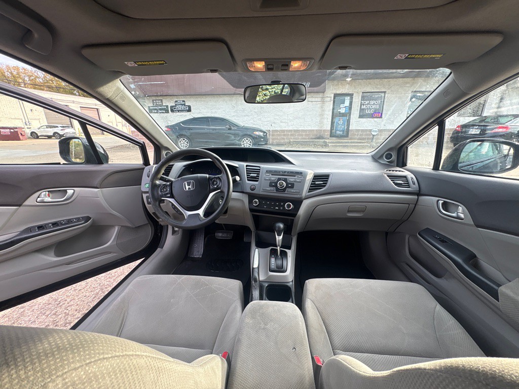 2012 Honda Civic Image 13
