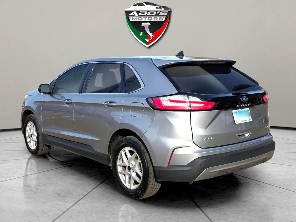 2024 Ford Edge Image 3