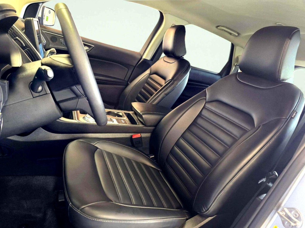 2024 Ford Edge Image 10