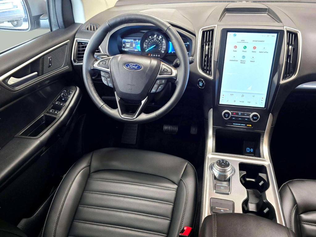 2024 Ford Edge Image 13