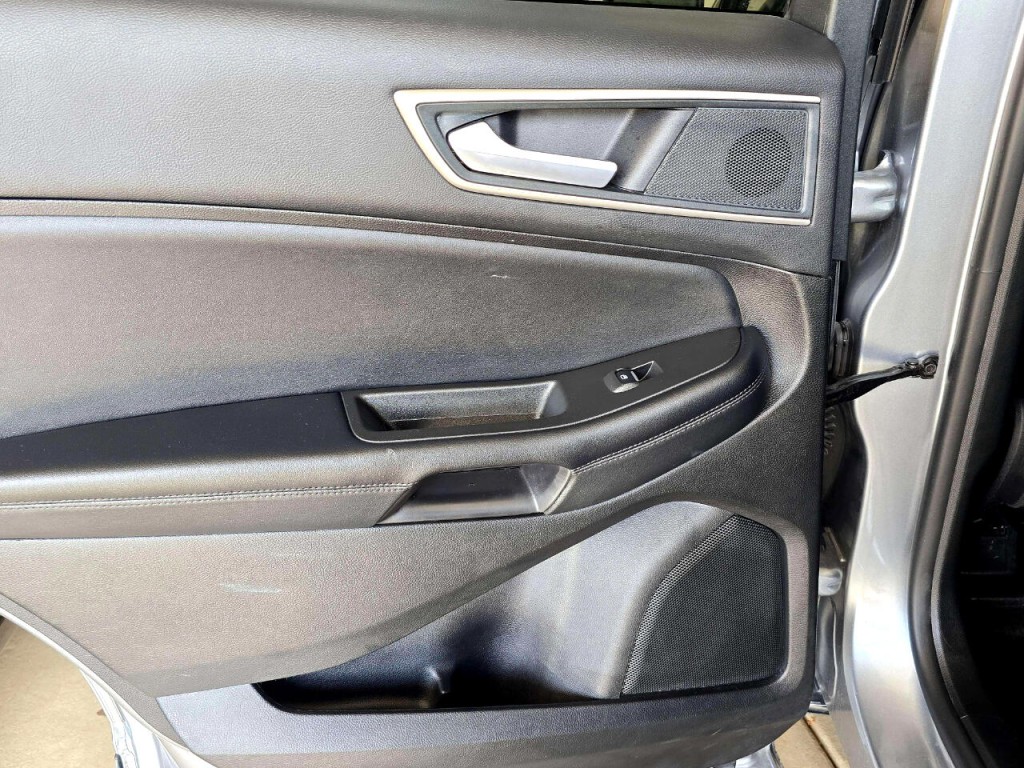 2024 Ford Edge Image 24