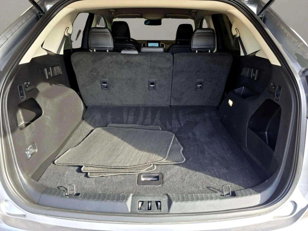 2024 Ford Edge Image 28