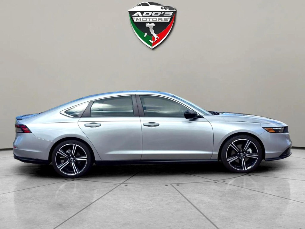 2024 Honda Accord Image 6
