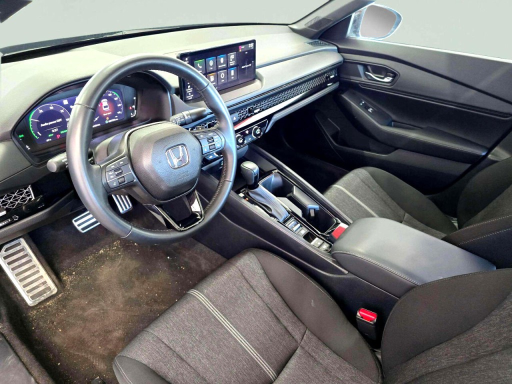 2024 Honda Accord Image 12