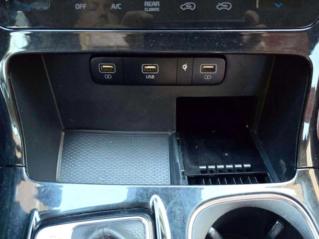 2022 Kia Carnival Image 22