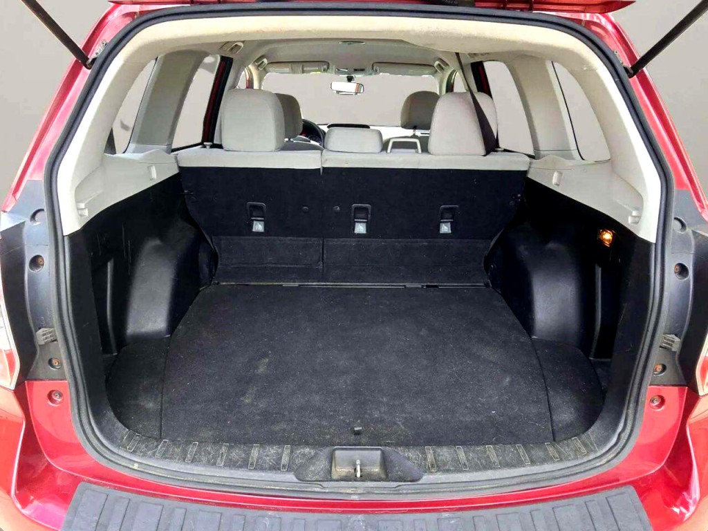 2014 Subaru Forester Image 27