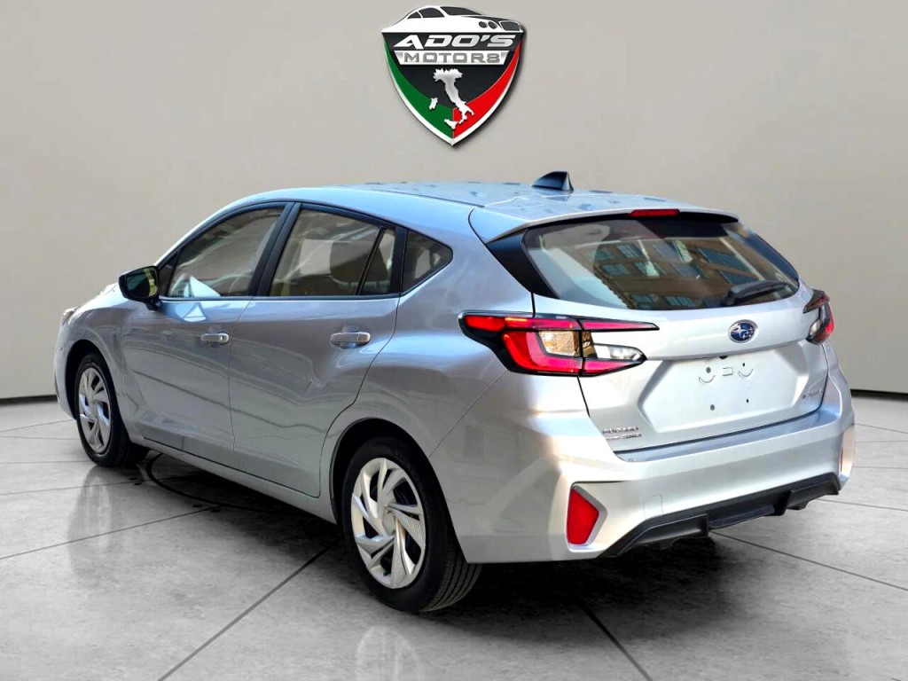2024 Subaru Impreza Image 4