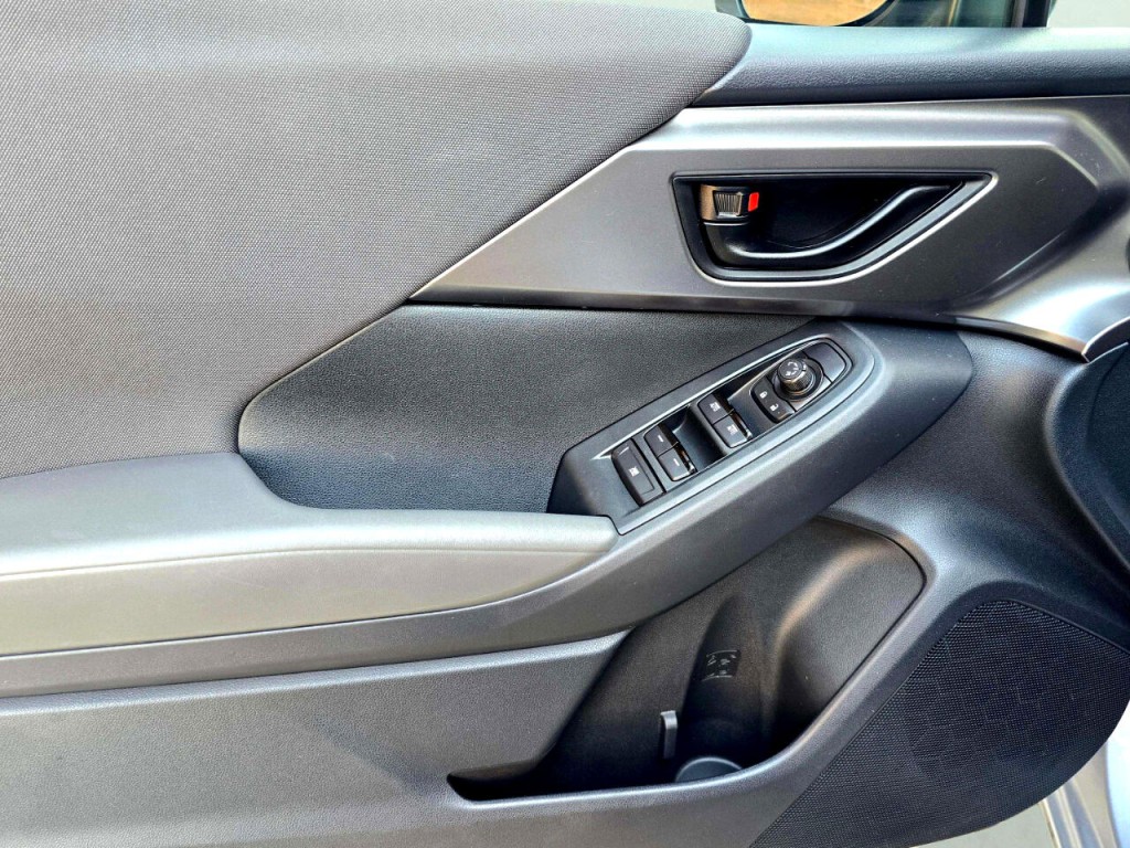 2024 Subaru Impreza Image 10
