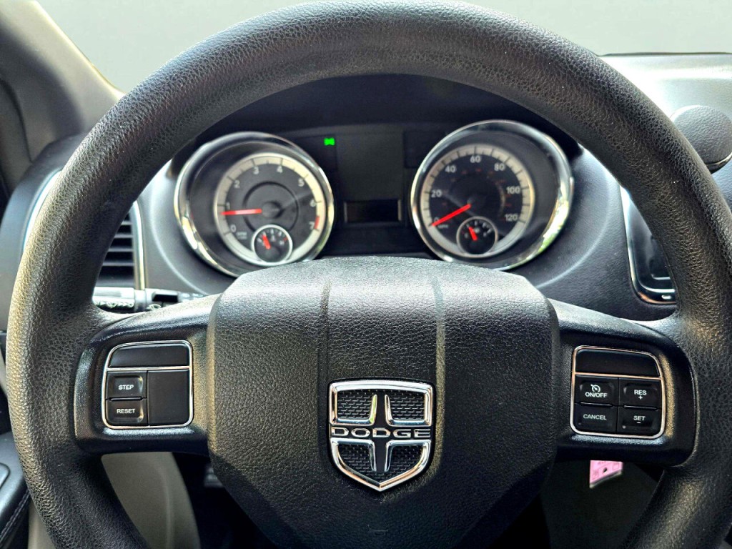 2017 Dodge Grand Caravan Image 14